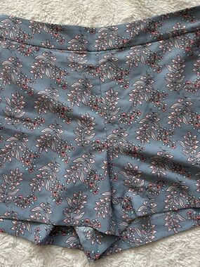 LOFT Blue Floral High-Waist Skort
